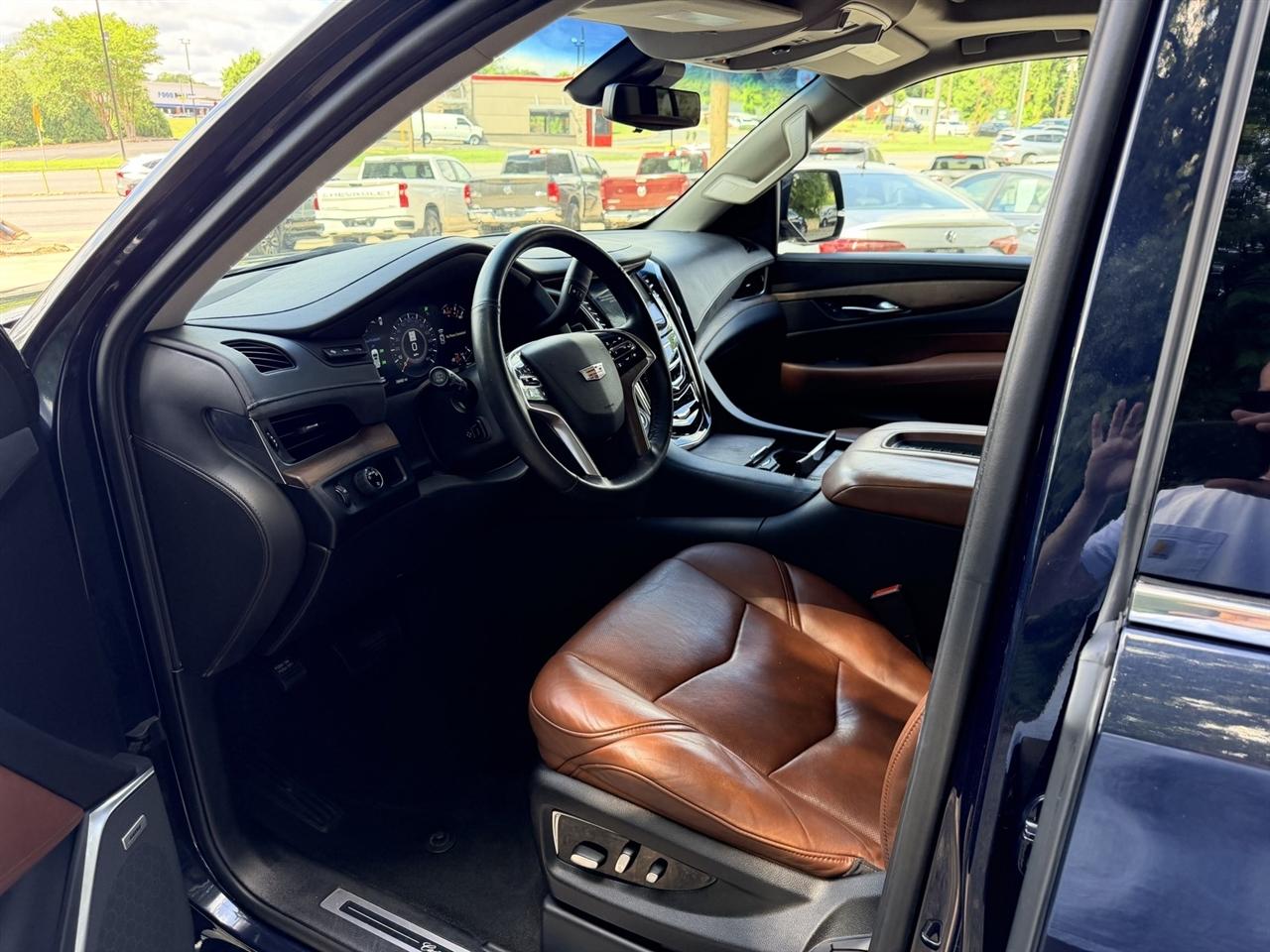 Cadillac Escalade Luxury 2019