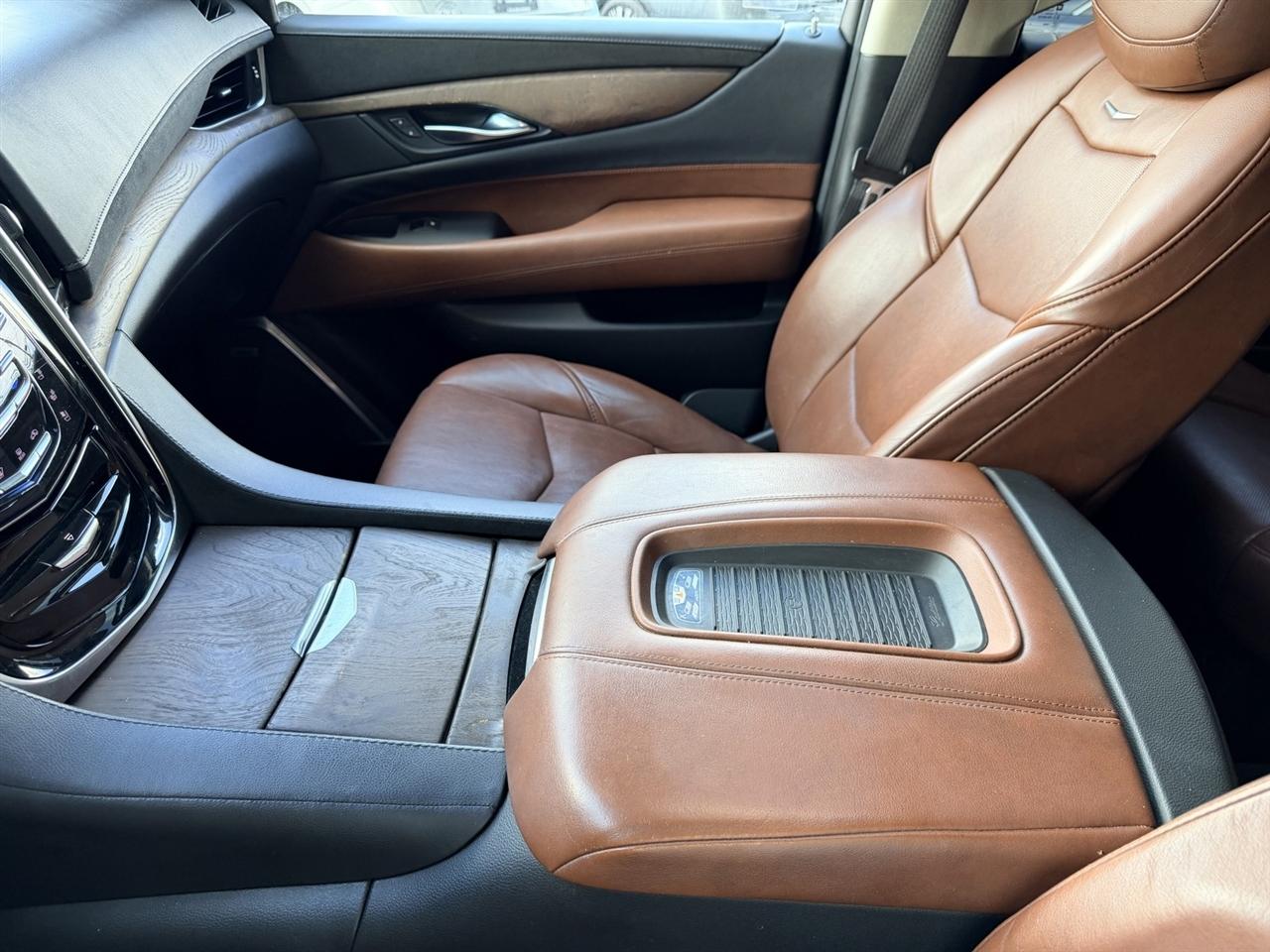 Cadillac Escalade Luxury 2019