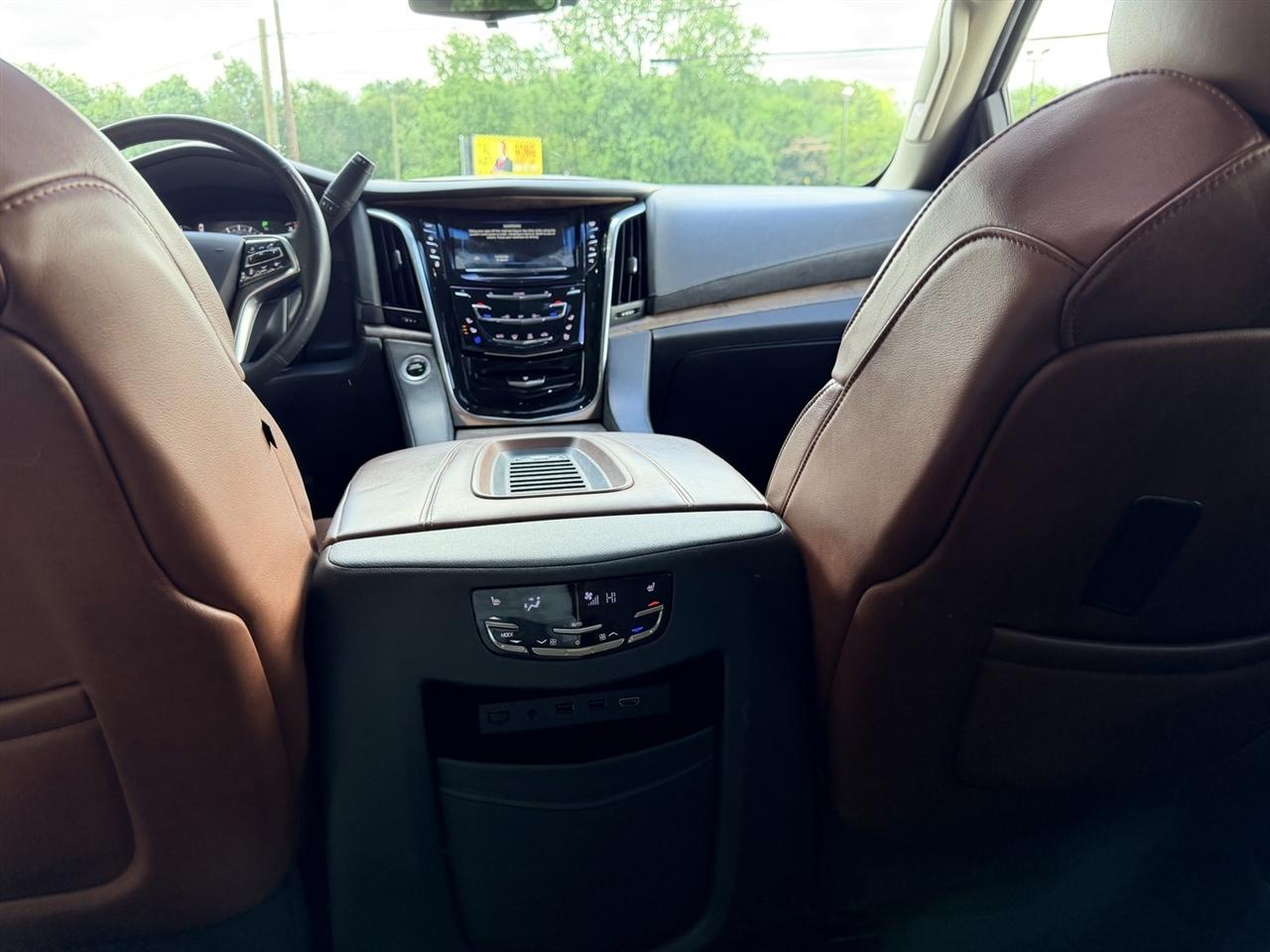 Cadillac Escalade Luxury 2019