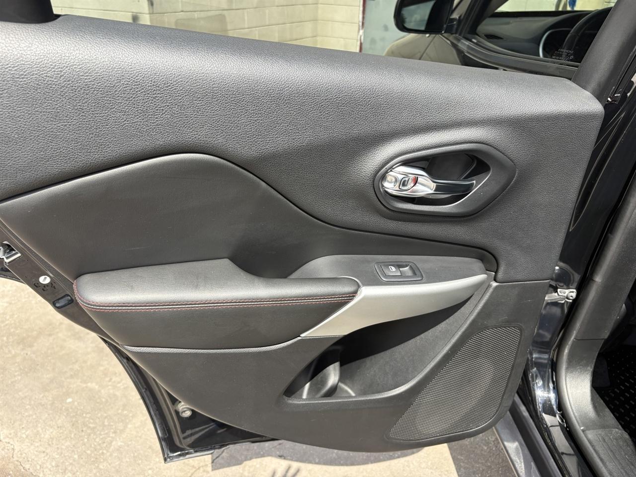 Jeep Cherokee Trailhawk 4WD 2018
