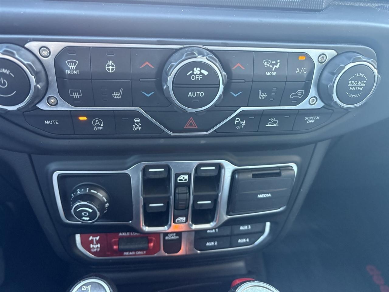 Jeep Gladiator Mojave 4x4 2021