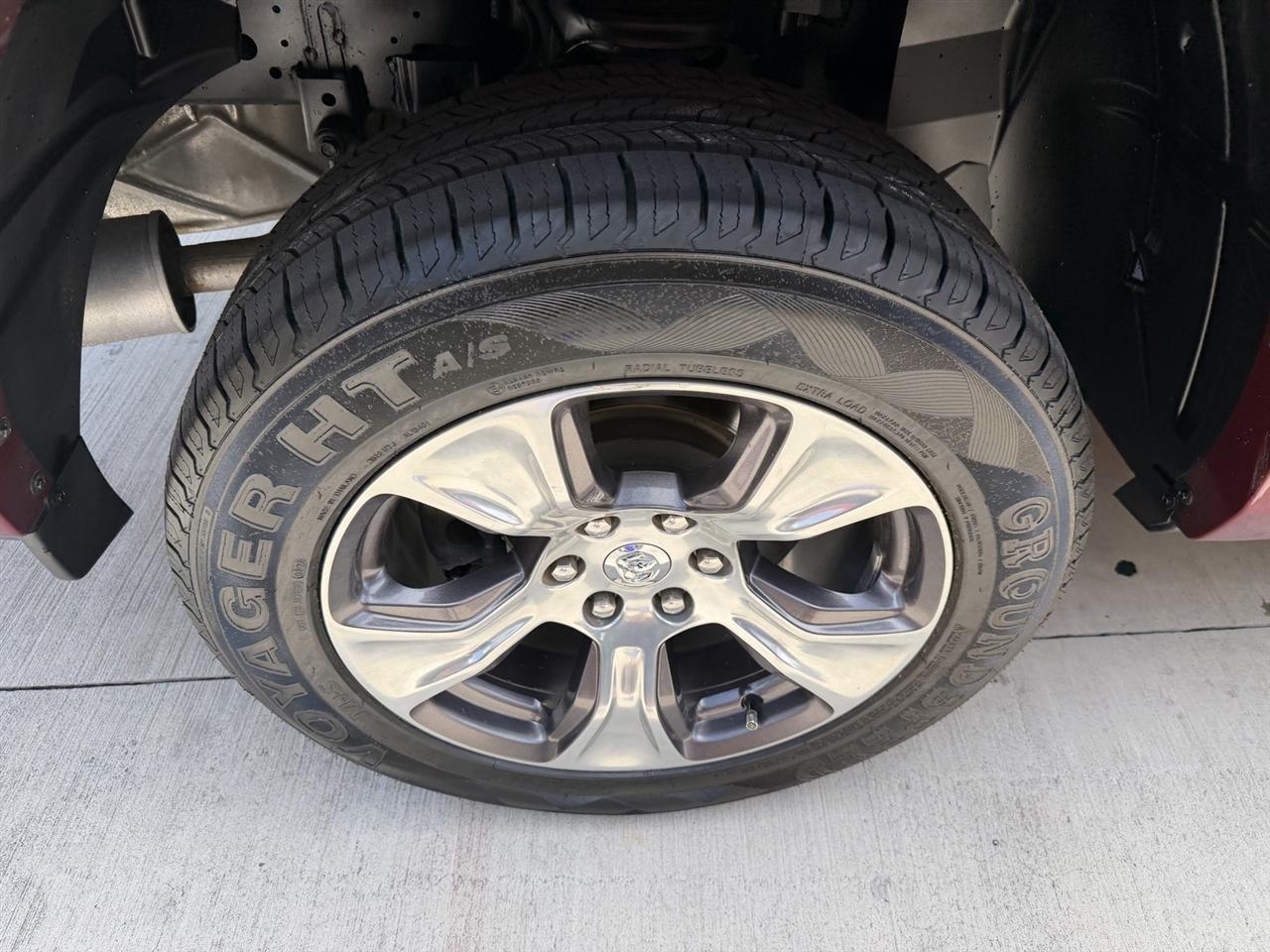 RAM 1500 Laramie Crew Cab LWB 4WD 2020