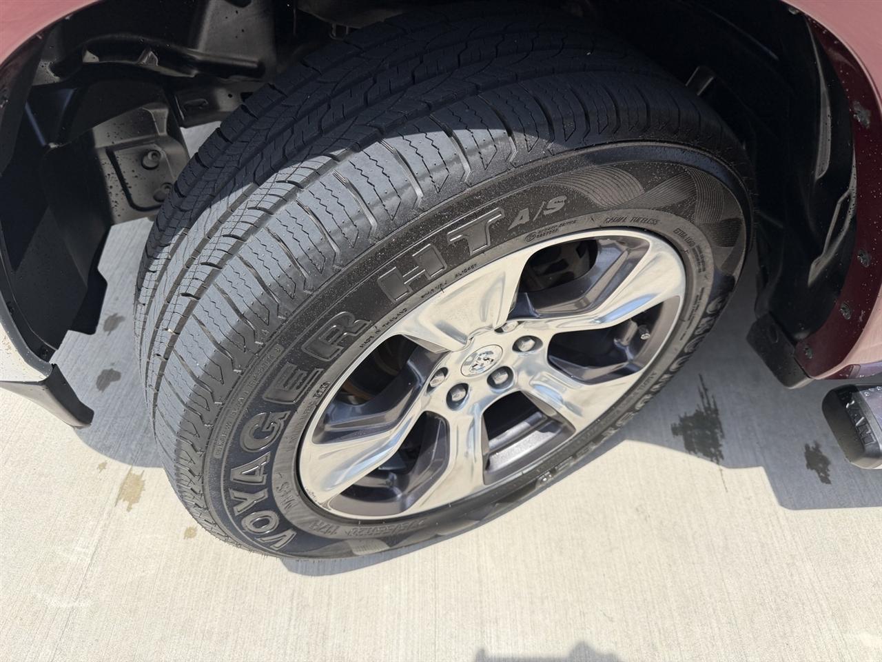 RAM 1500 Laramie Crew Cab LWB 4WD 2020