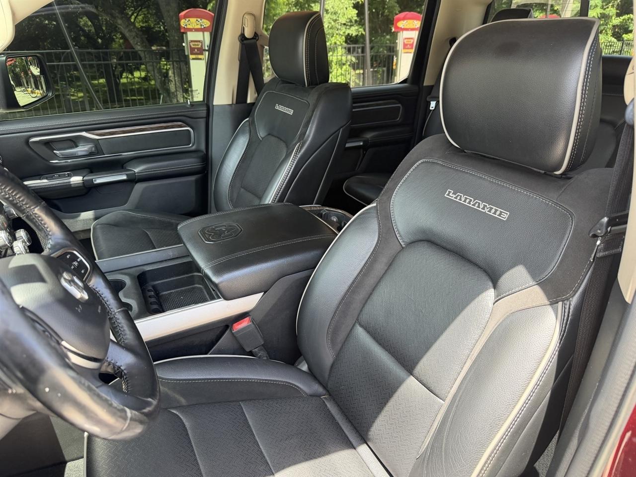 RAM 1500 Laramie Crew Cab LWB 4WD 2020