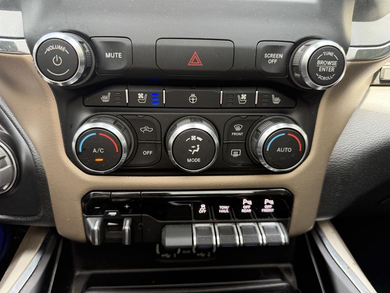 RAM 1500 Laramie Crew Cab LWB 4WD 2020