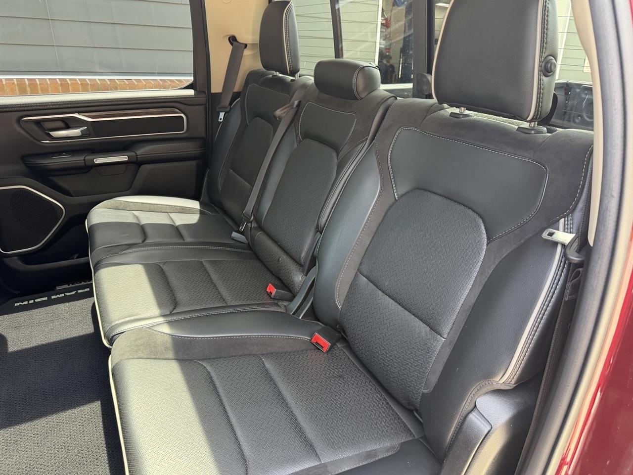 RAM 1500 Laramie Crew Cab LWB 4WD 2020