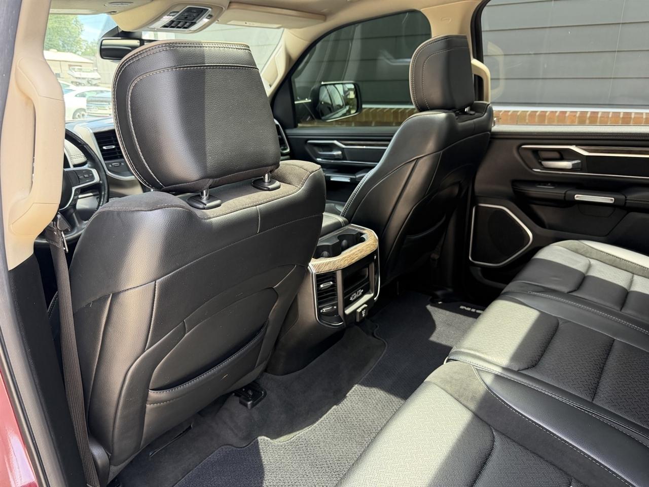 RAM 1500 Laramie Crew Cab LWB 4WD 2020
