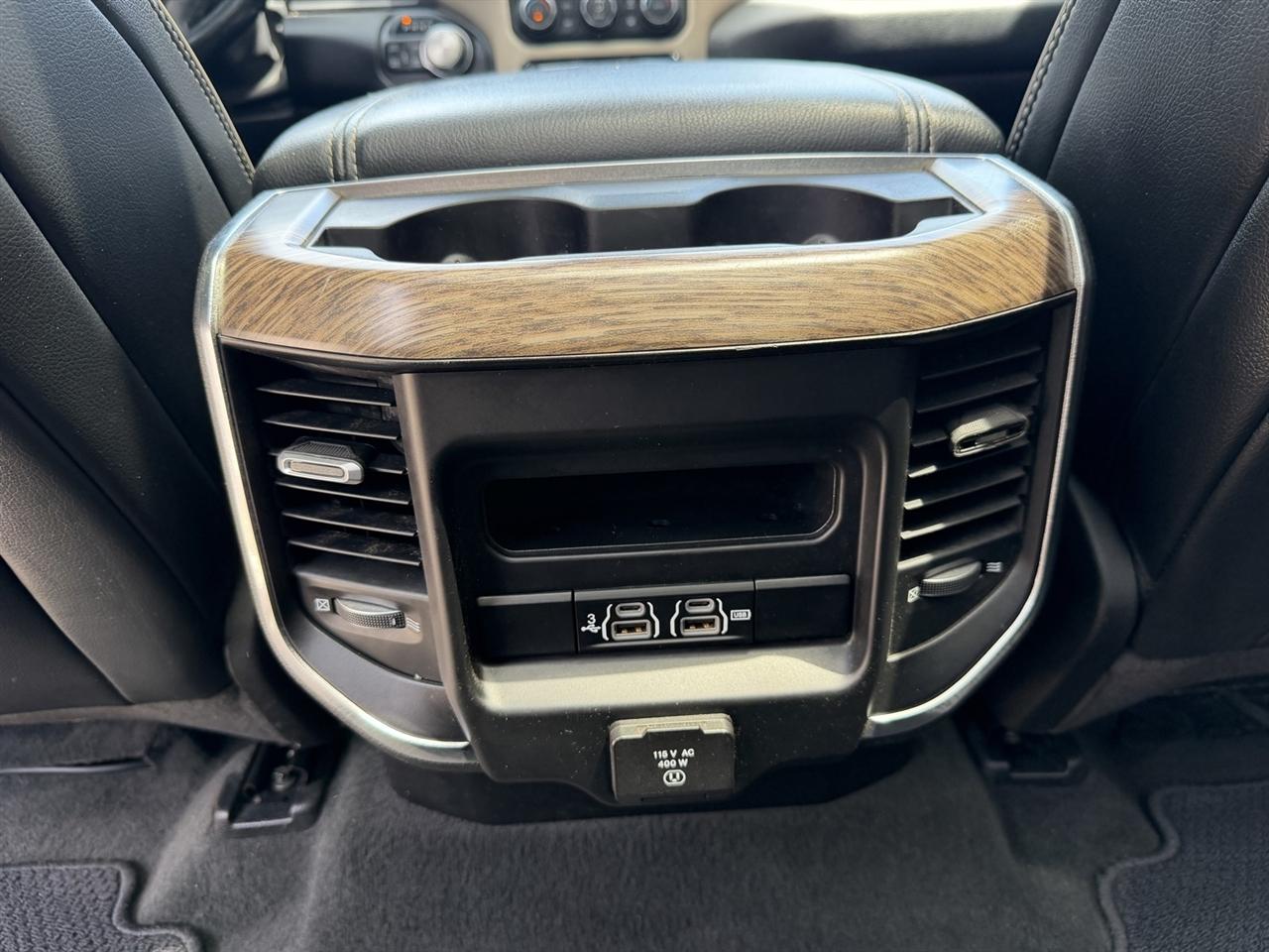 RAM 1500 Laramie Crew Cab LWB 4WD 2020