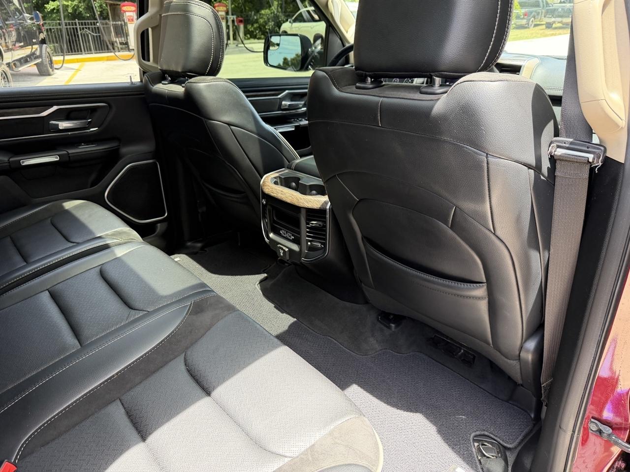 RAM 1500 Laramie Crew Cab LWB 4WD 2020