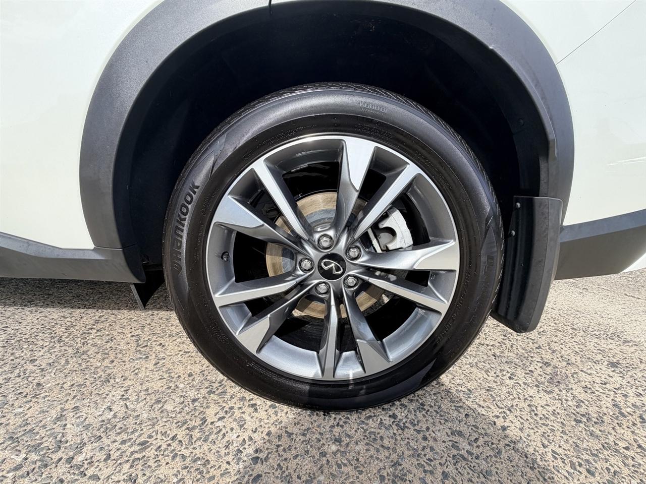 Infiniti QX60 LUXE AWD 2023