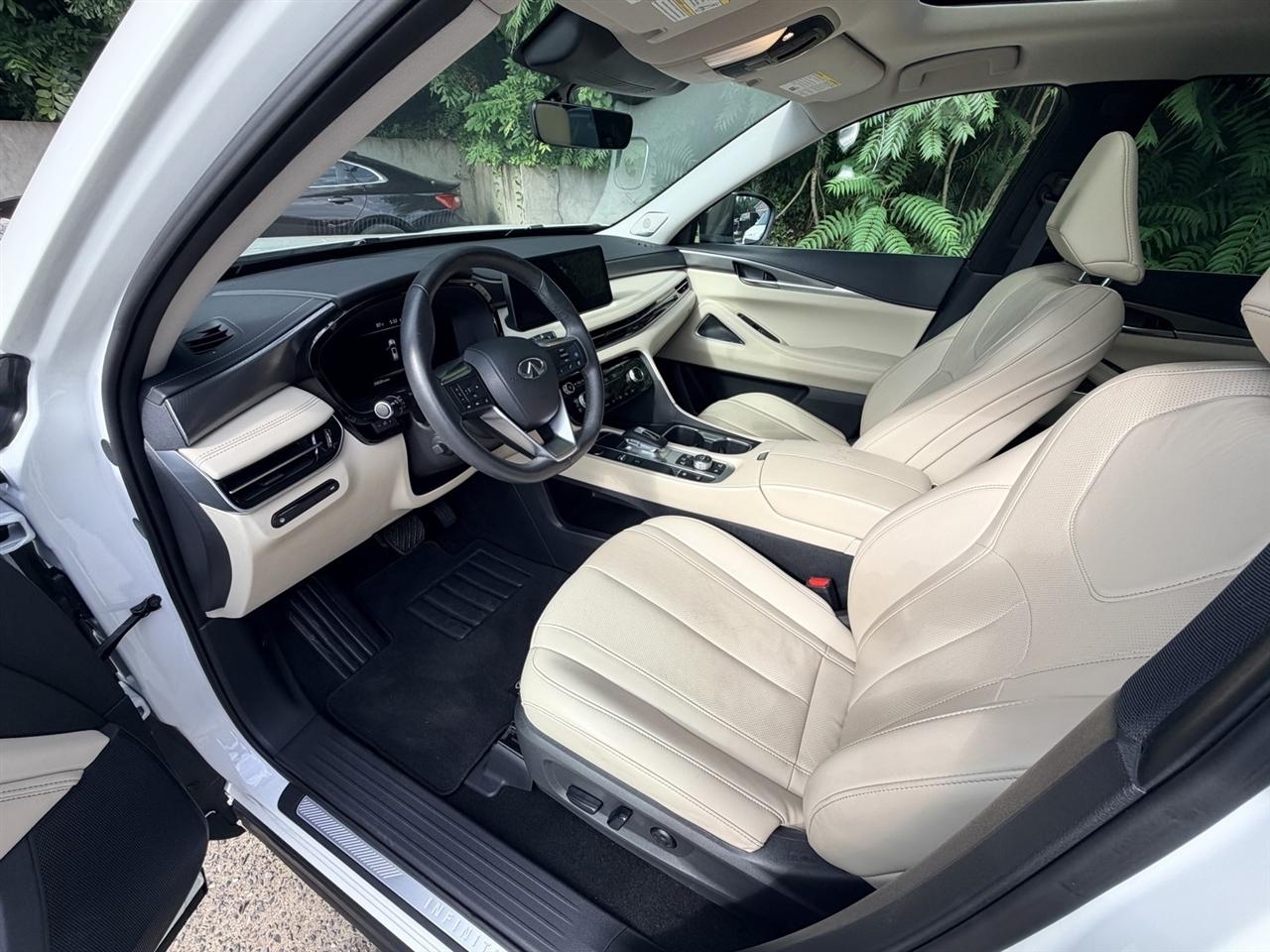Infiniti QX60 LUXE AWD 2023