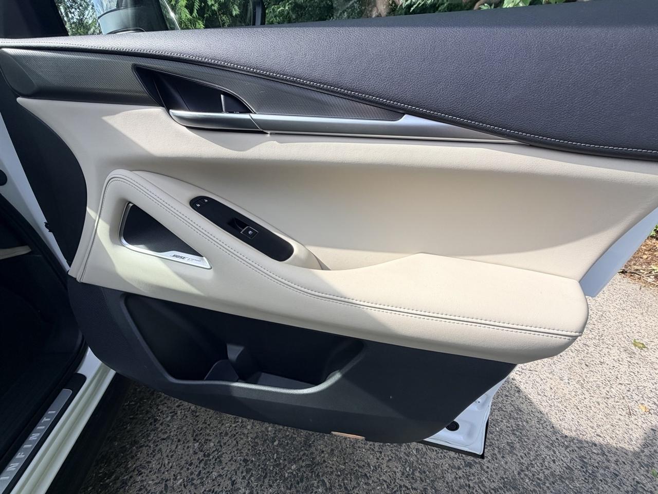 Infiniti QX60 LUXE AWD 2023