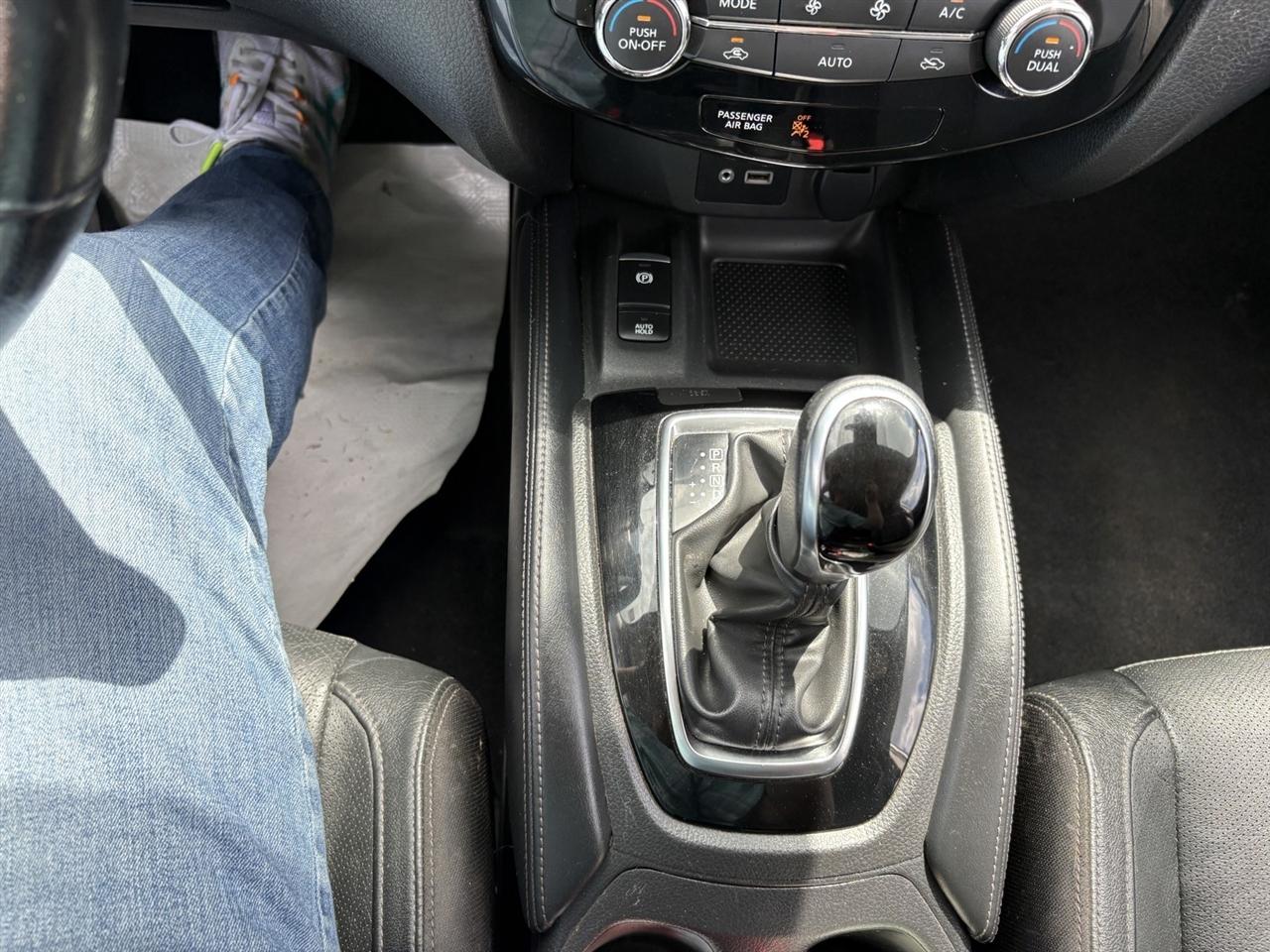 Nissan Rogue Sport SL 4D SUV AWD 2020