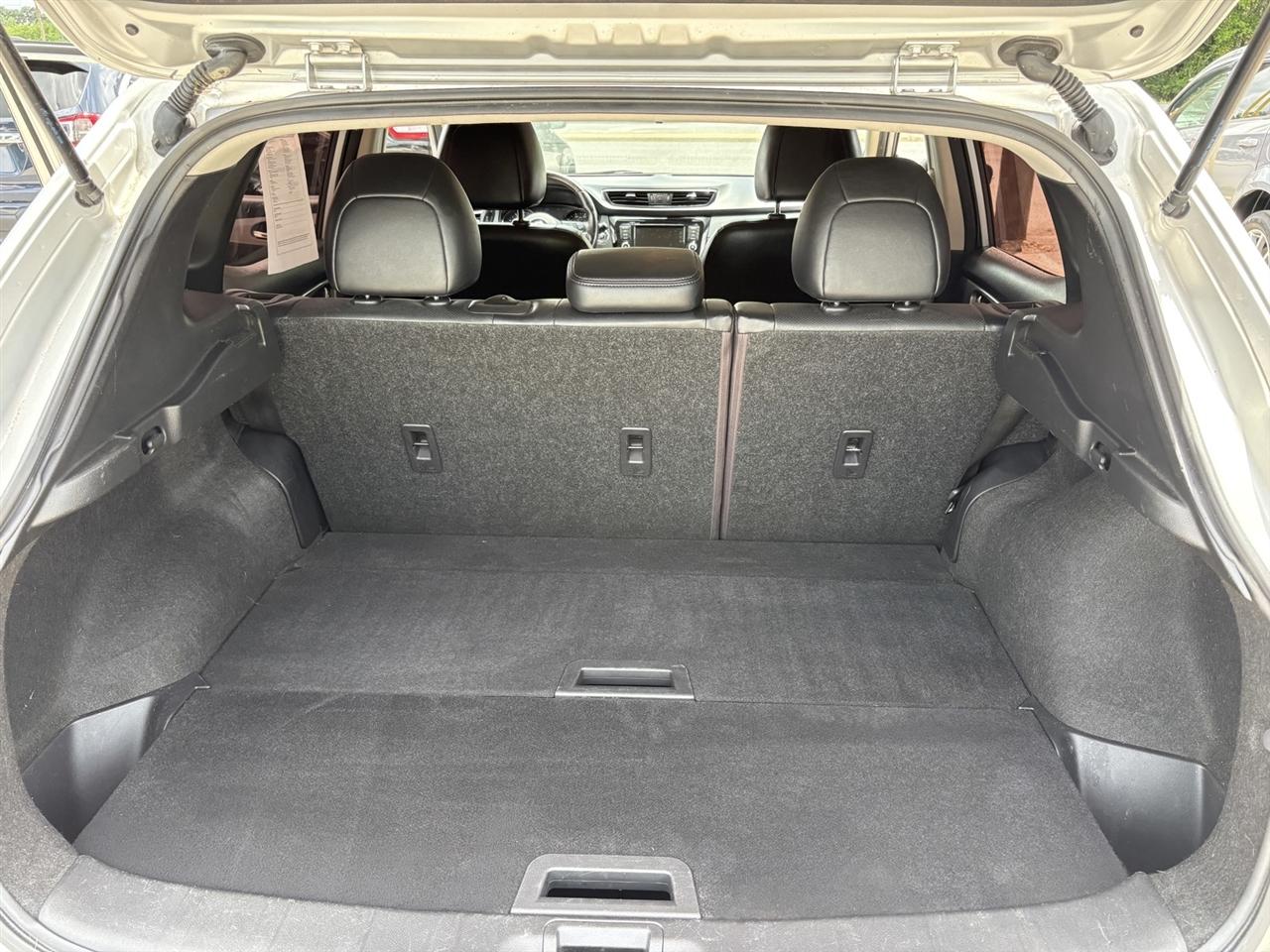 Nissan Rogue Sport SL 4D SUV AWD 2020