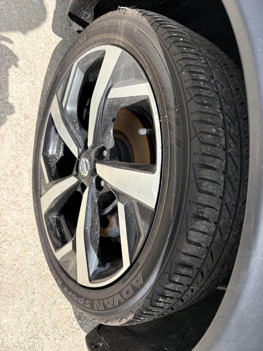 Nissan Rogue Sport SL 4D SUV AWD 2020
