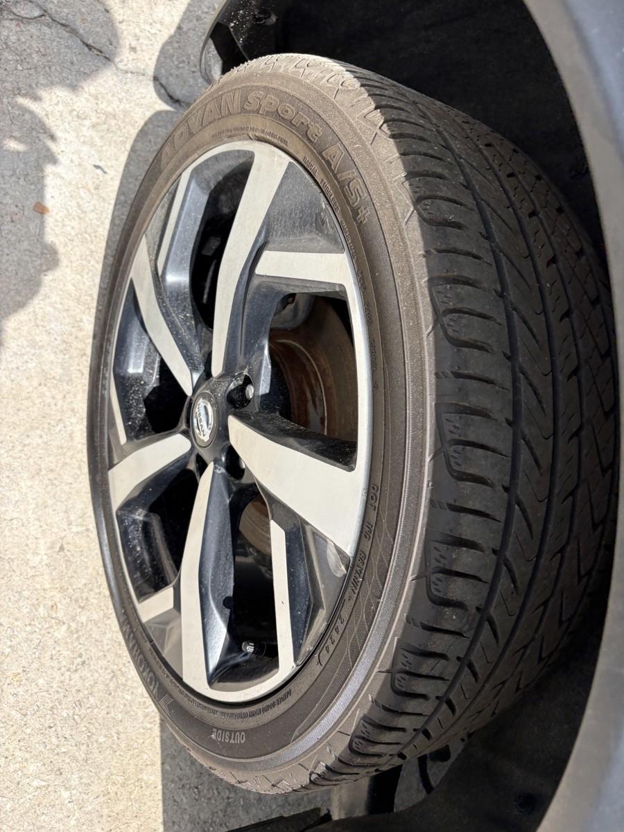 Nissan Rogue Sport SL 4D SUV AWD 2020