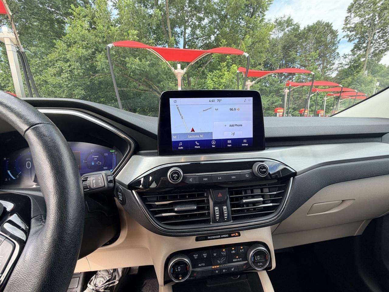 Ford Escape Hybrid Titanium AWD 2021