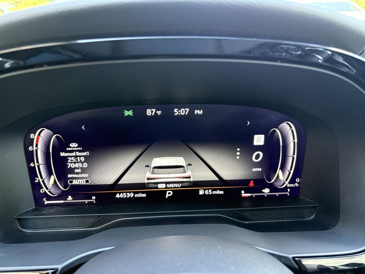 Infiniti QX60 LUXE AWD 2023