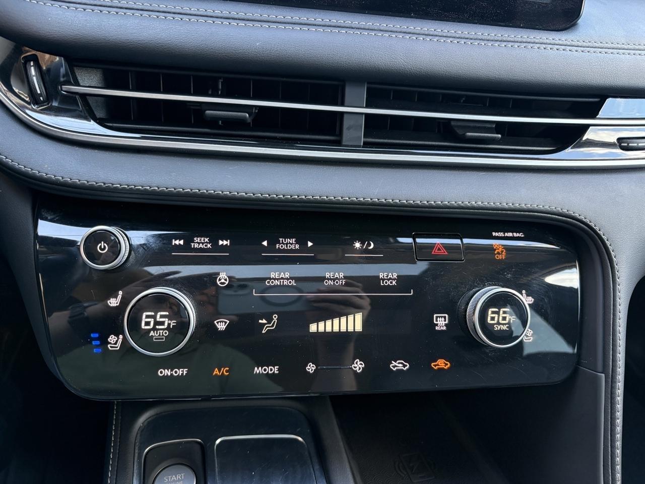 Infiniti QX60 LUXE AWD 2023
