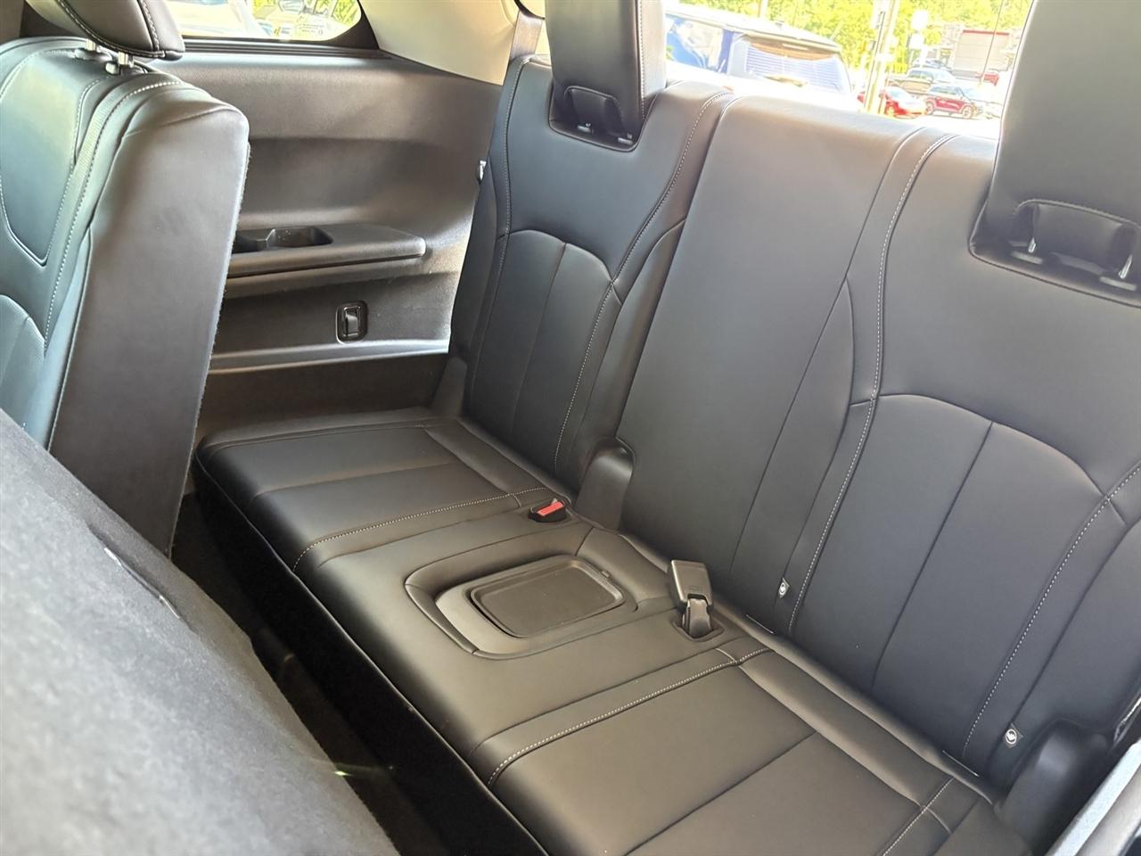 Infiniti QX60 LUXE AWD 2023