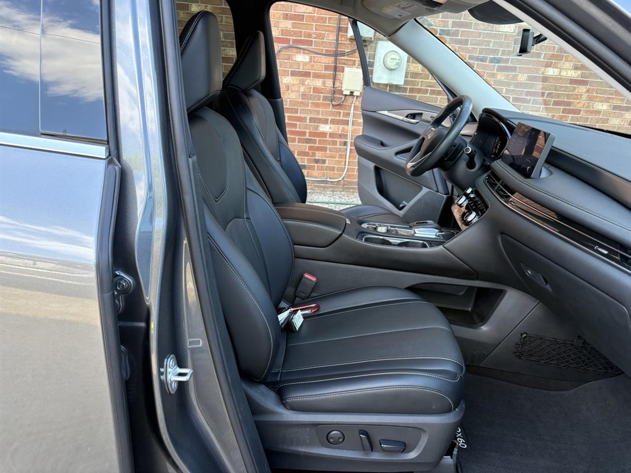 Infiniti QX60 LUXE AWD 2023
