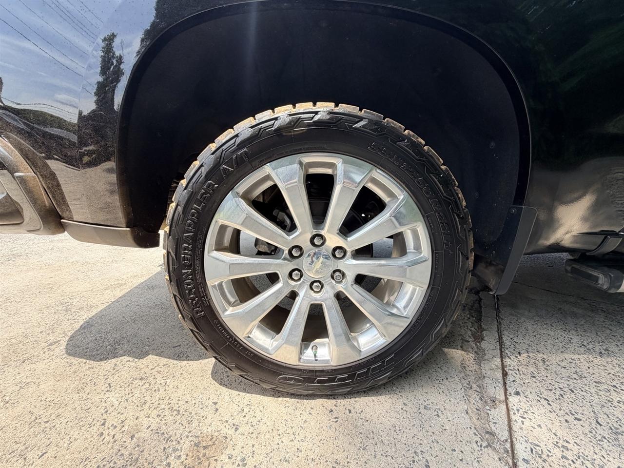 Chevrolet Silverado 1500 High Country Crew Cab 4WD 2019