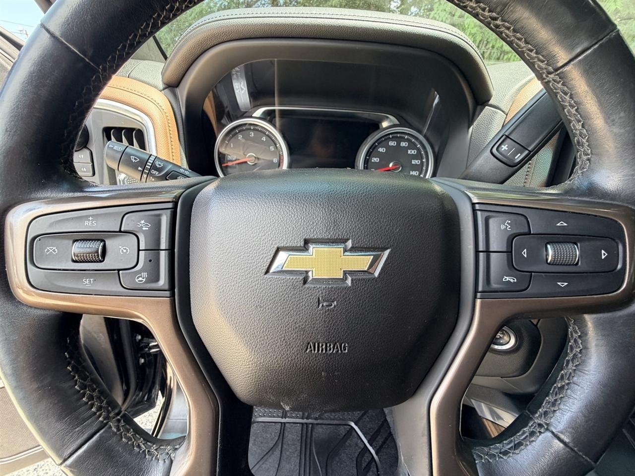 Chevrolet Silverado 1500 High Country Crew Cab 4WD 2019