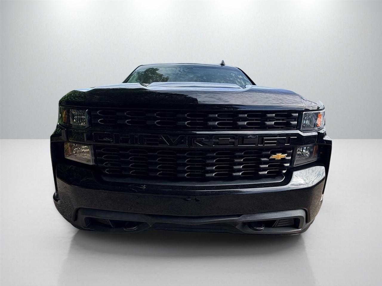 Chevrolet Silverado 1500 Custom Crew Cab Long Box 4WD 2020