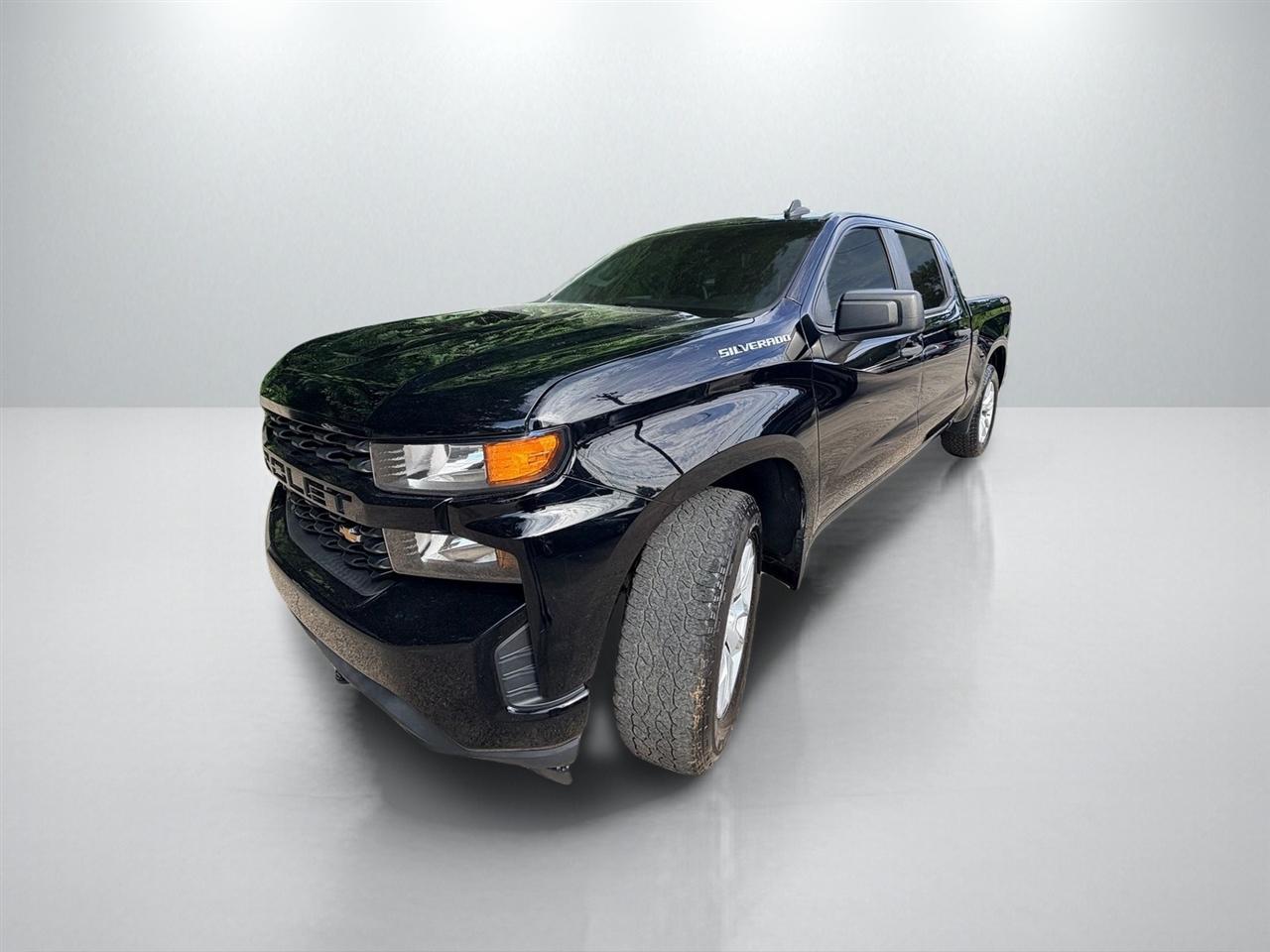 Chevrolet Silverado 1500 Custom Crew Cab Long Box 4WD 2020