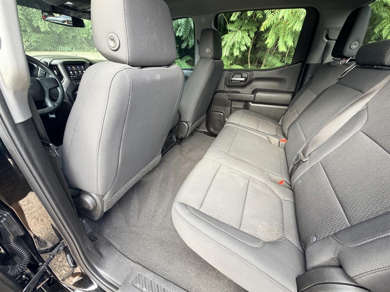 Chevrolet Silverado 1500 Custom Crew Cab Long Box 4WD 2020