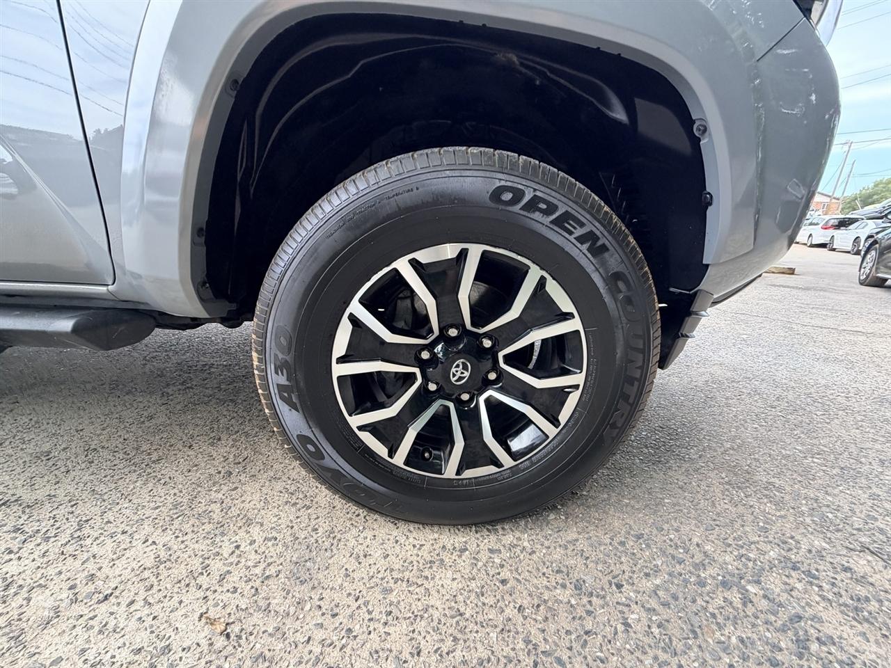 Toyota Tacoma SR5 Double Cab Long Bed V6 6AT 4WD 2021