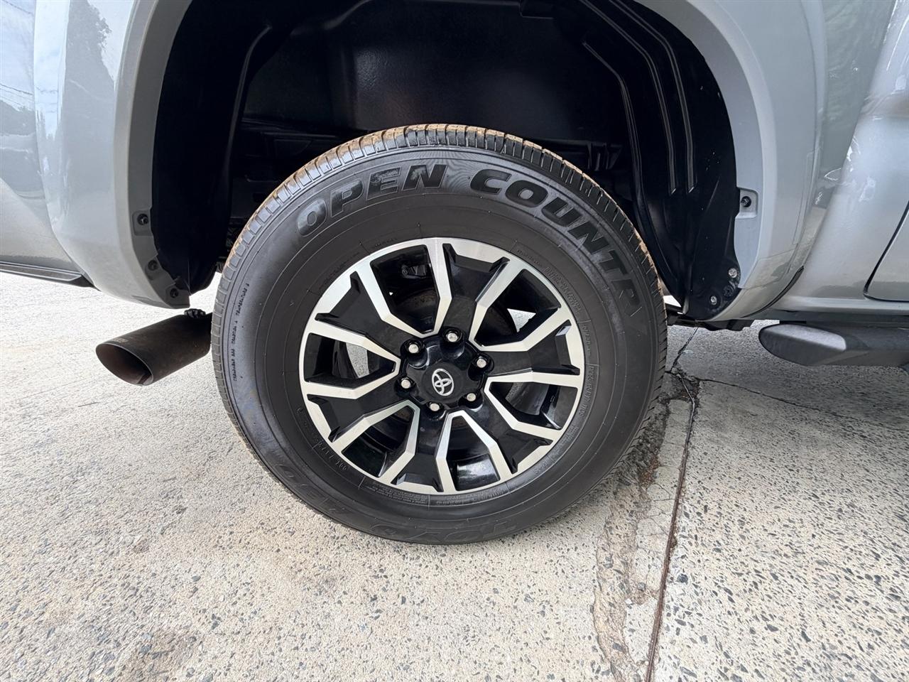 Toyota Tacoma SR5 Double Cab Long Bed V6 6AT 4WD 2021