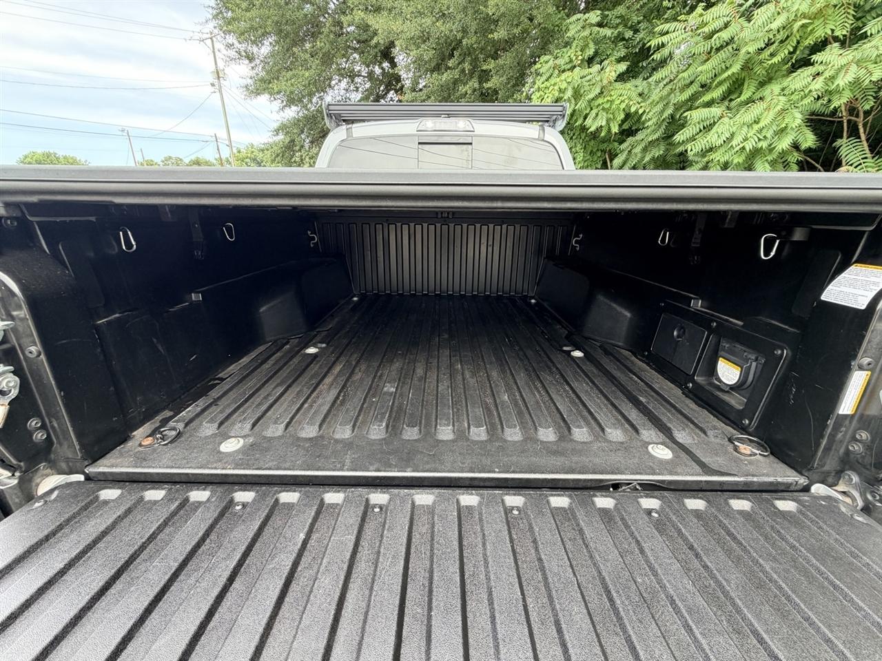 Toyota Tacoma SR5 Double Cab Long Bed V6 6AT 4WD 2021
