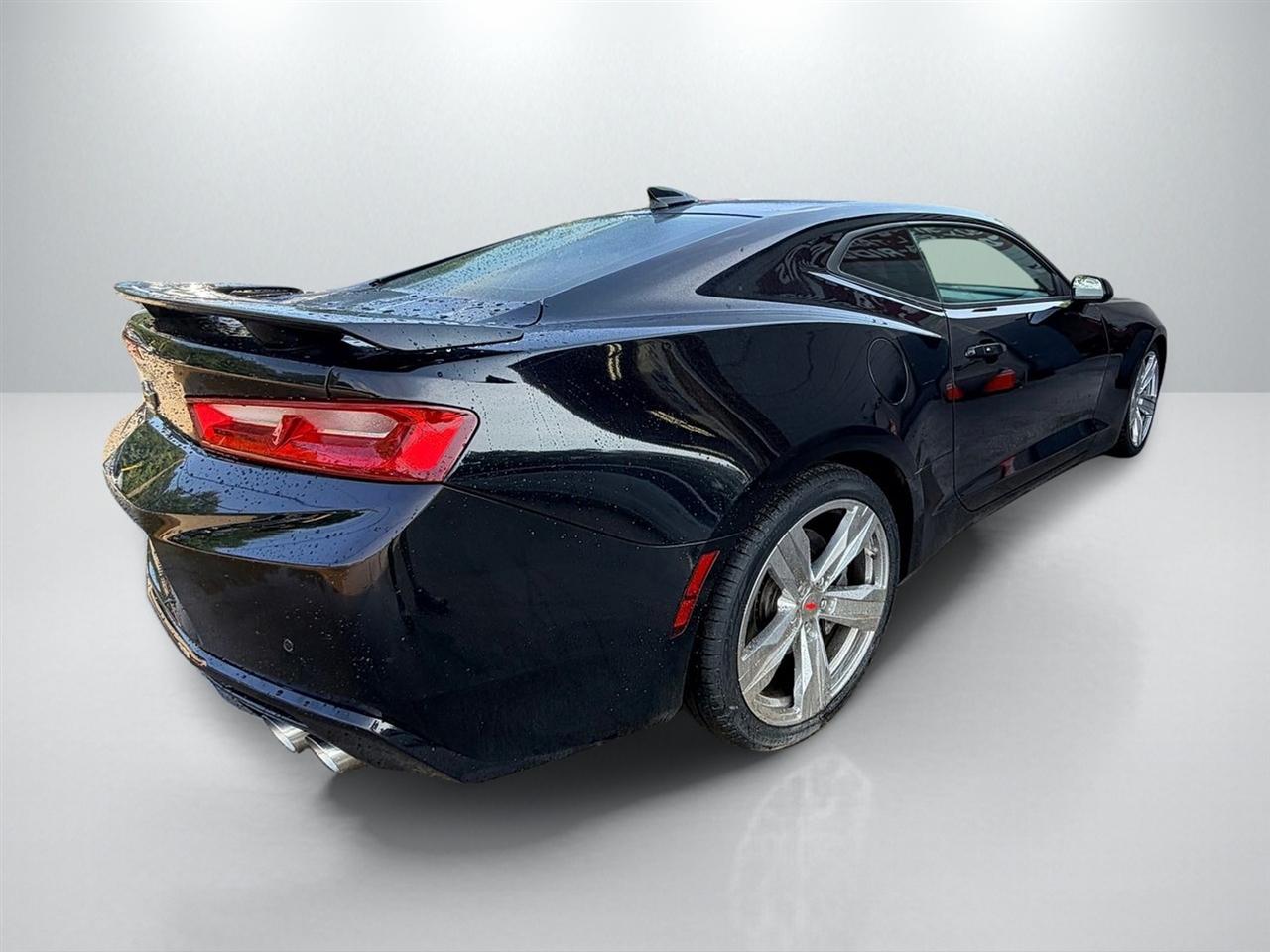 Chevrolet Camaro 2dr Cpe SS 2017