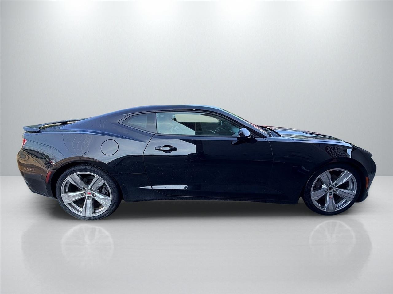 Chevrolet Camaro 2dr Cpe SS 2017