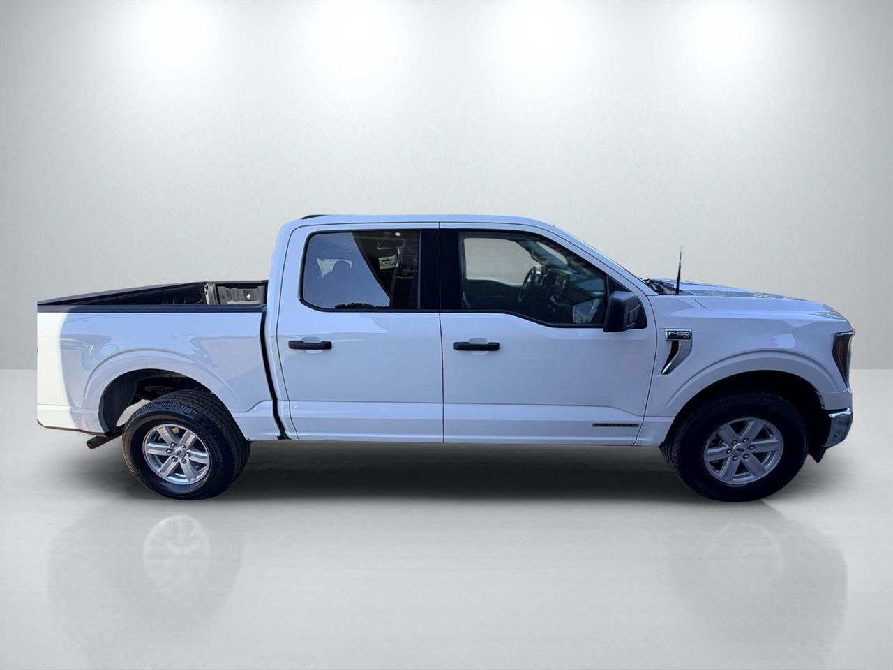 Ford F-150 XL SuperCrew 6.5-ft. Bed 4WD 2023