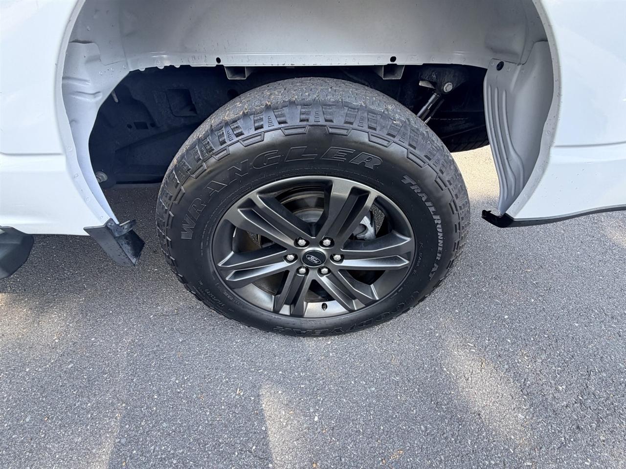 Ford F-150 Lariat SuperCrew 4WD 2021