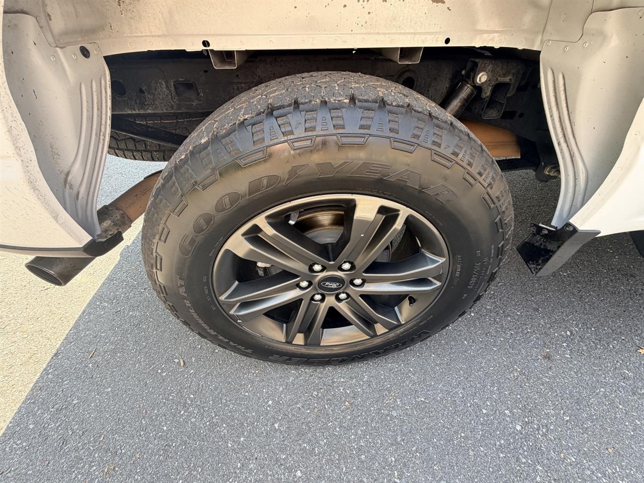 Ford F-150 Lariat SuperCrew 4WD 2021