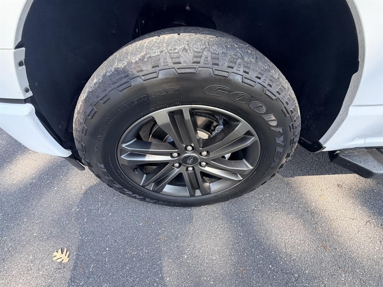 Ford F-150 Lariat SuperCrew 4WD 2021