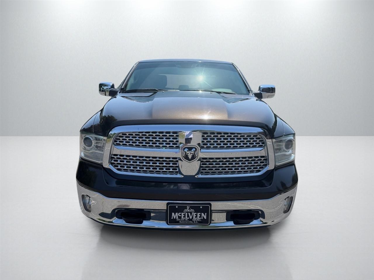 RAM 1500 Laramie Crew Cab 2014
