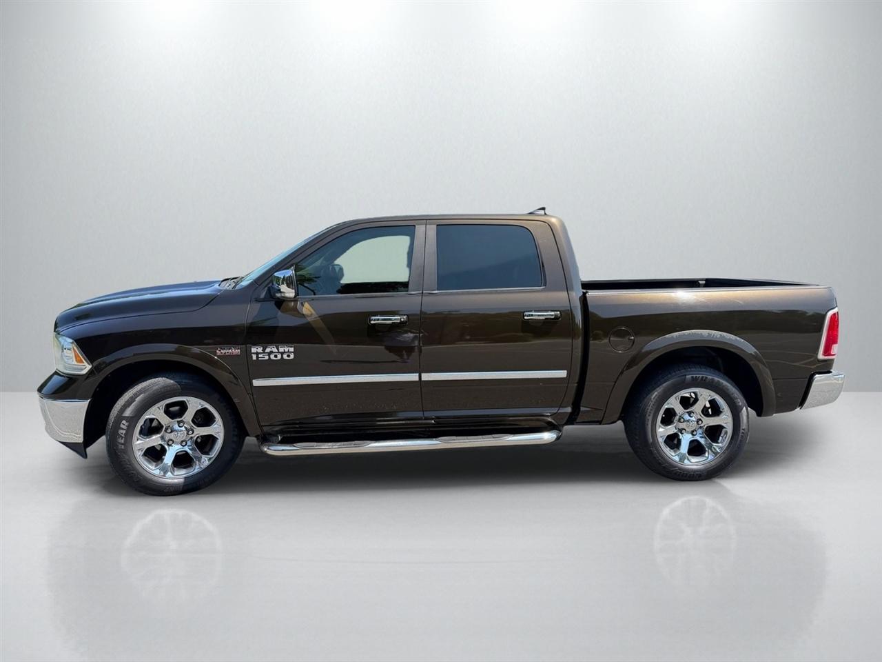 RAM 1500 Laramie Crew Cab 2014