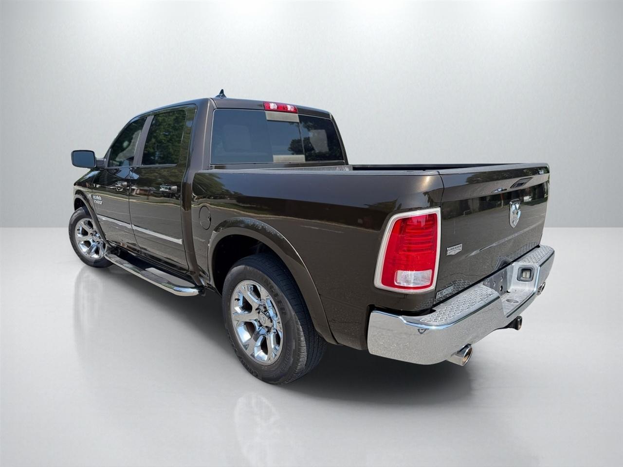 RAM 1500 Laramie Crew Cab 2014