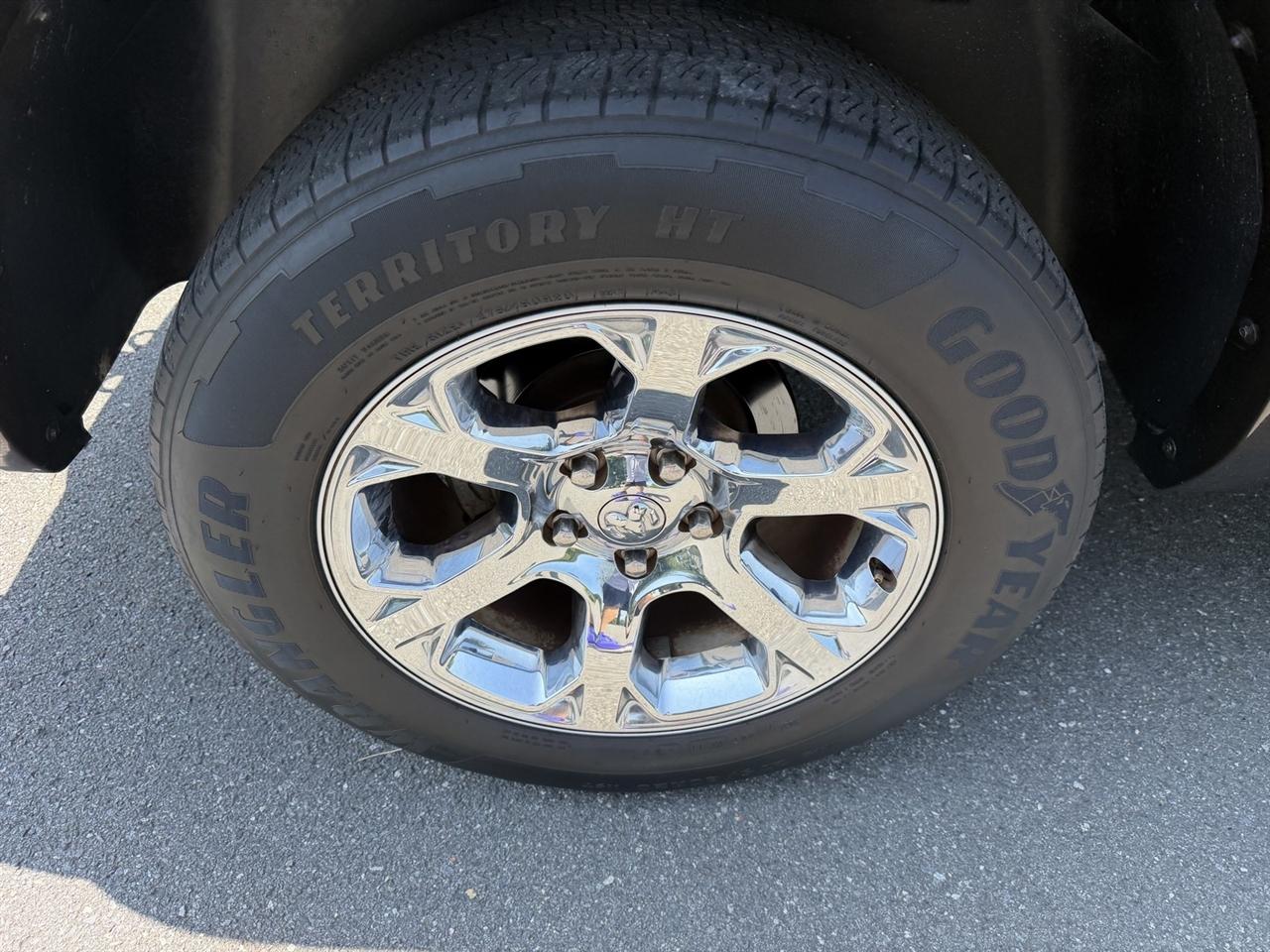 RAM 1500 Laramie Crew Cab 2014