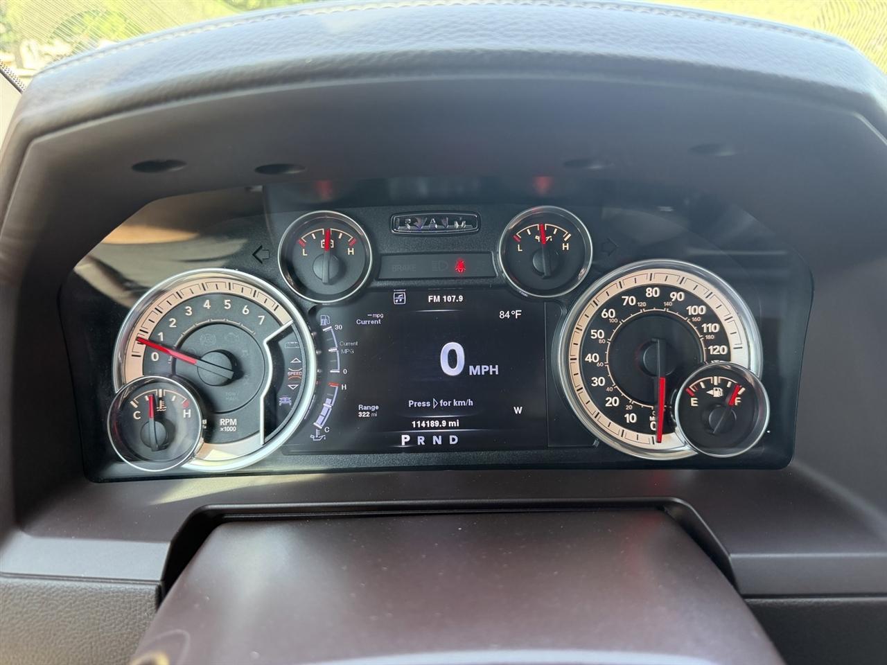 RAM 1500 Laramie Crew Cab 2014