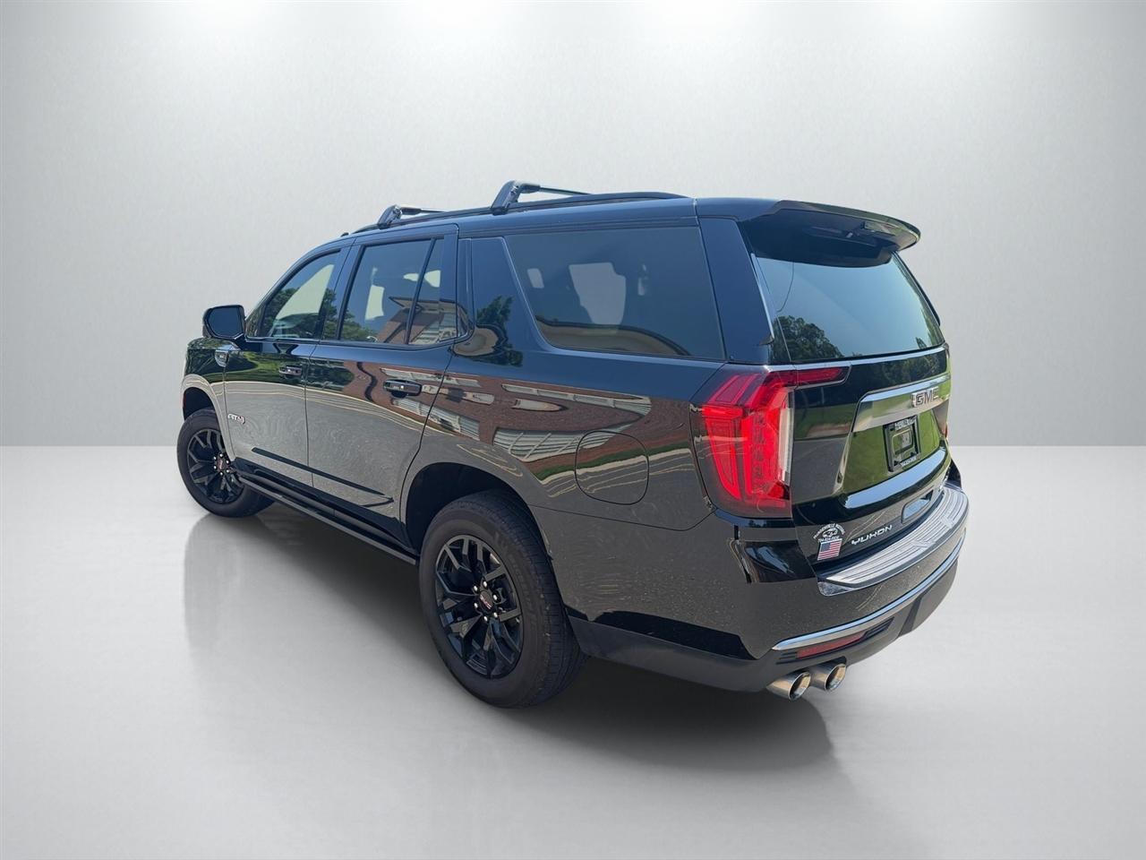 GMC Yukon AT4 4WD 2024
