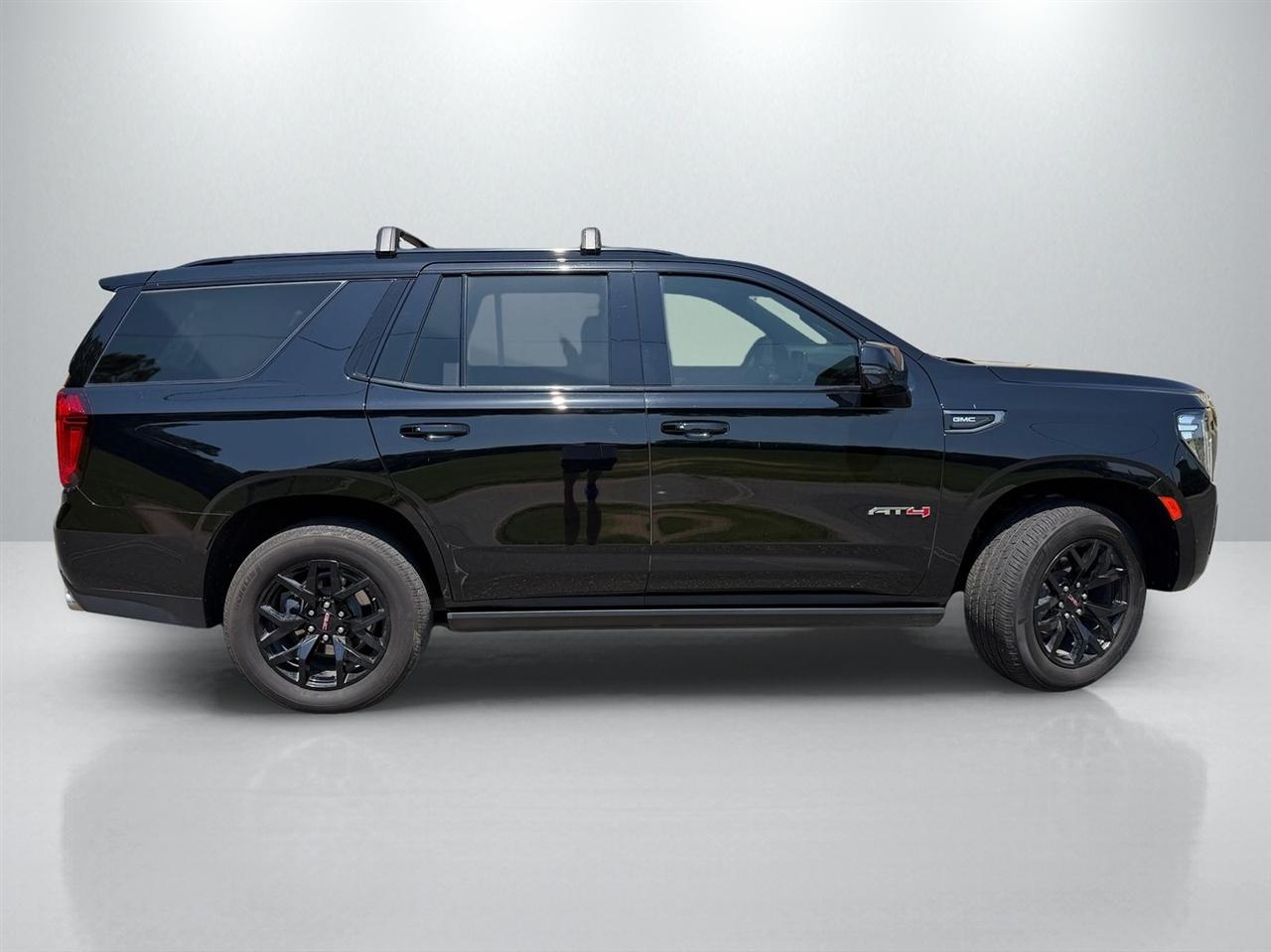 GMC Yukon AT4 4WD 2024