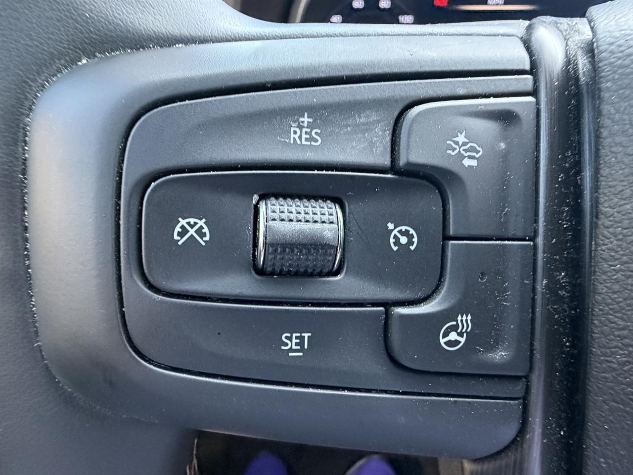 GMC Yukon AT4 4WD 2024