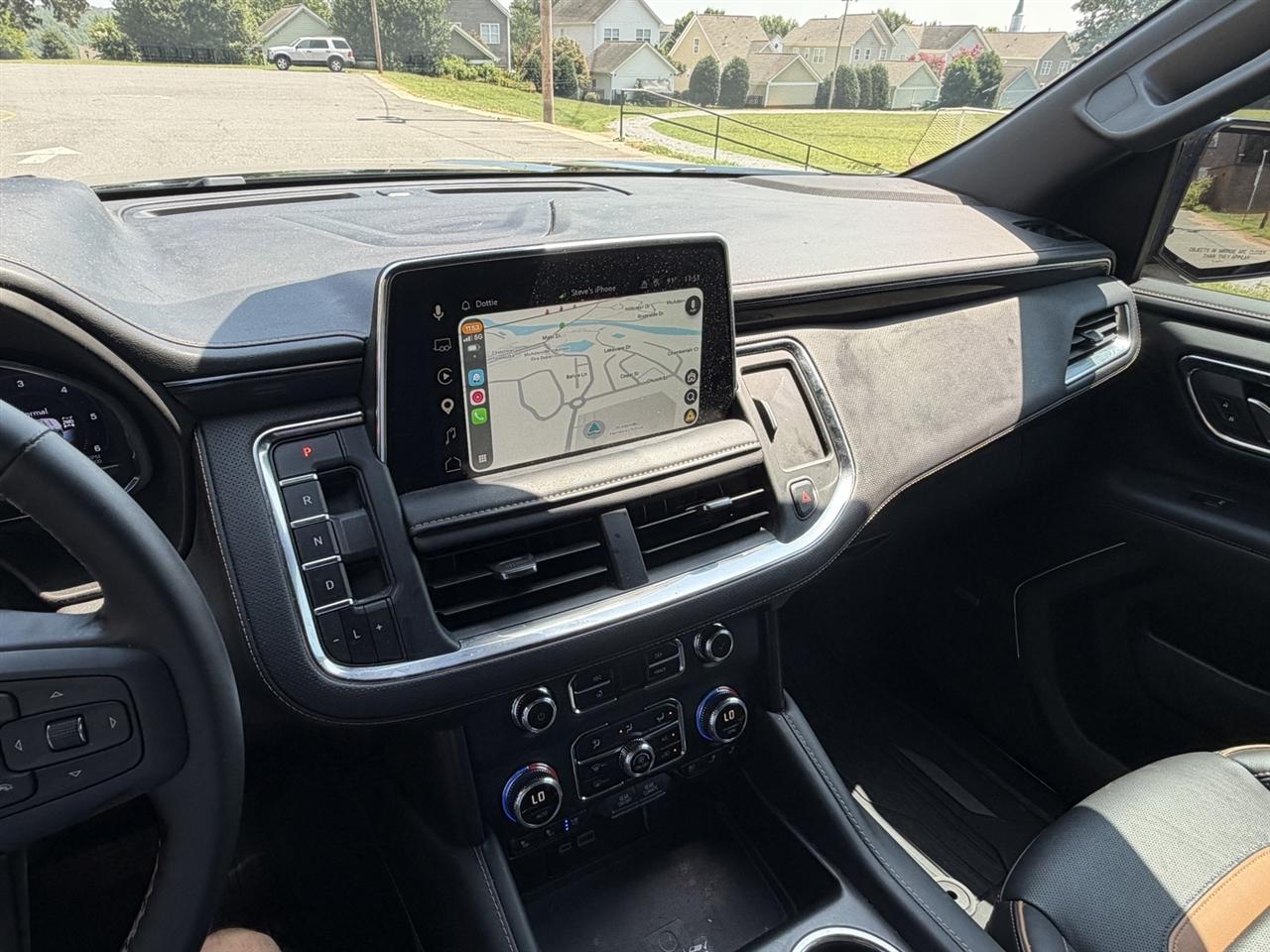 GMC Yukon AT4 4WD 2024