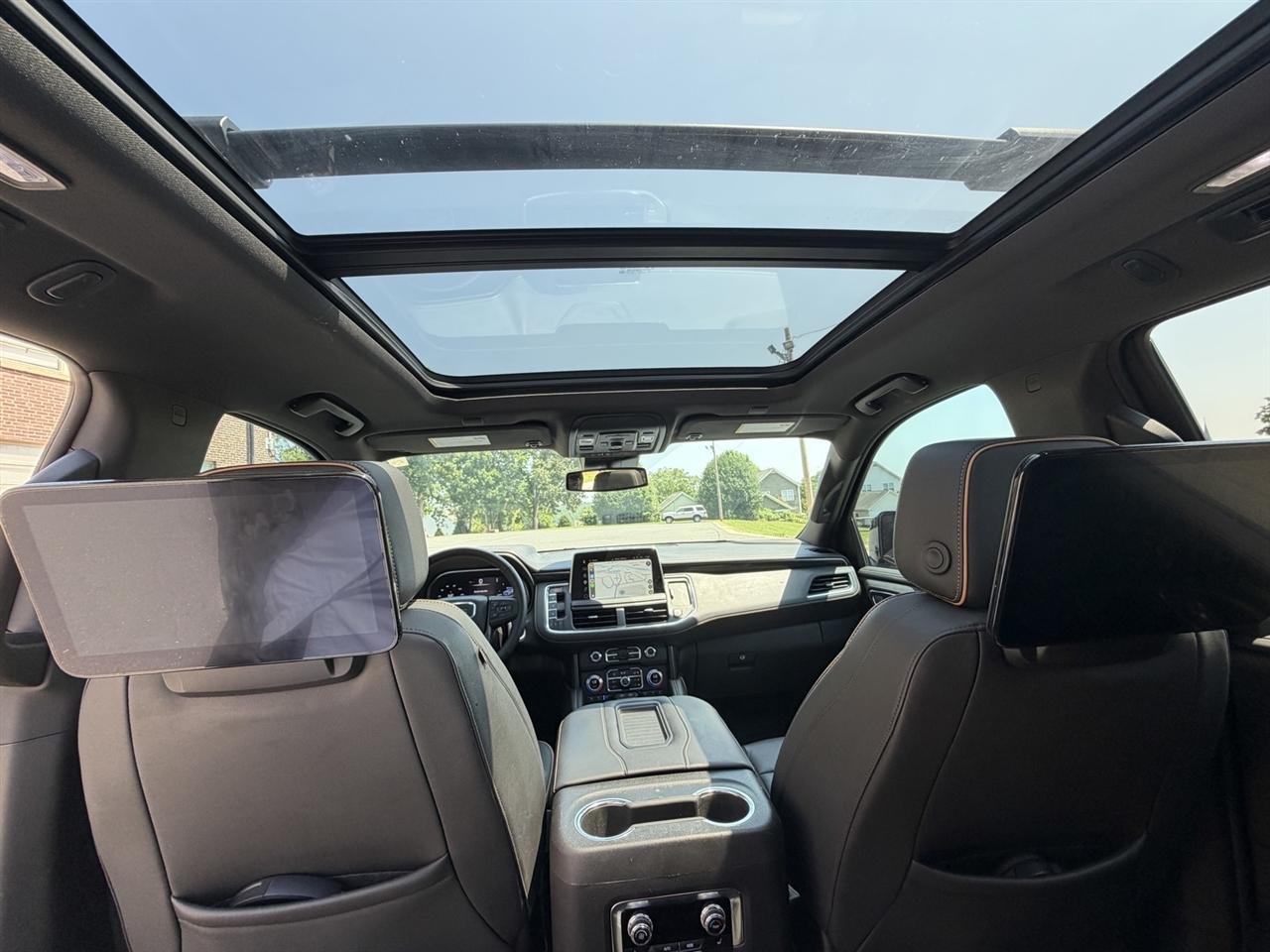 GMC Yukon AT4 4WD 2024