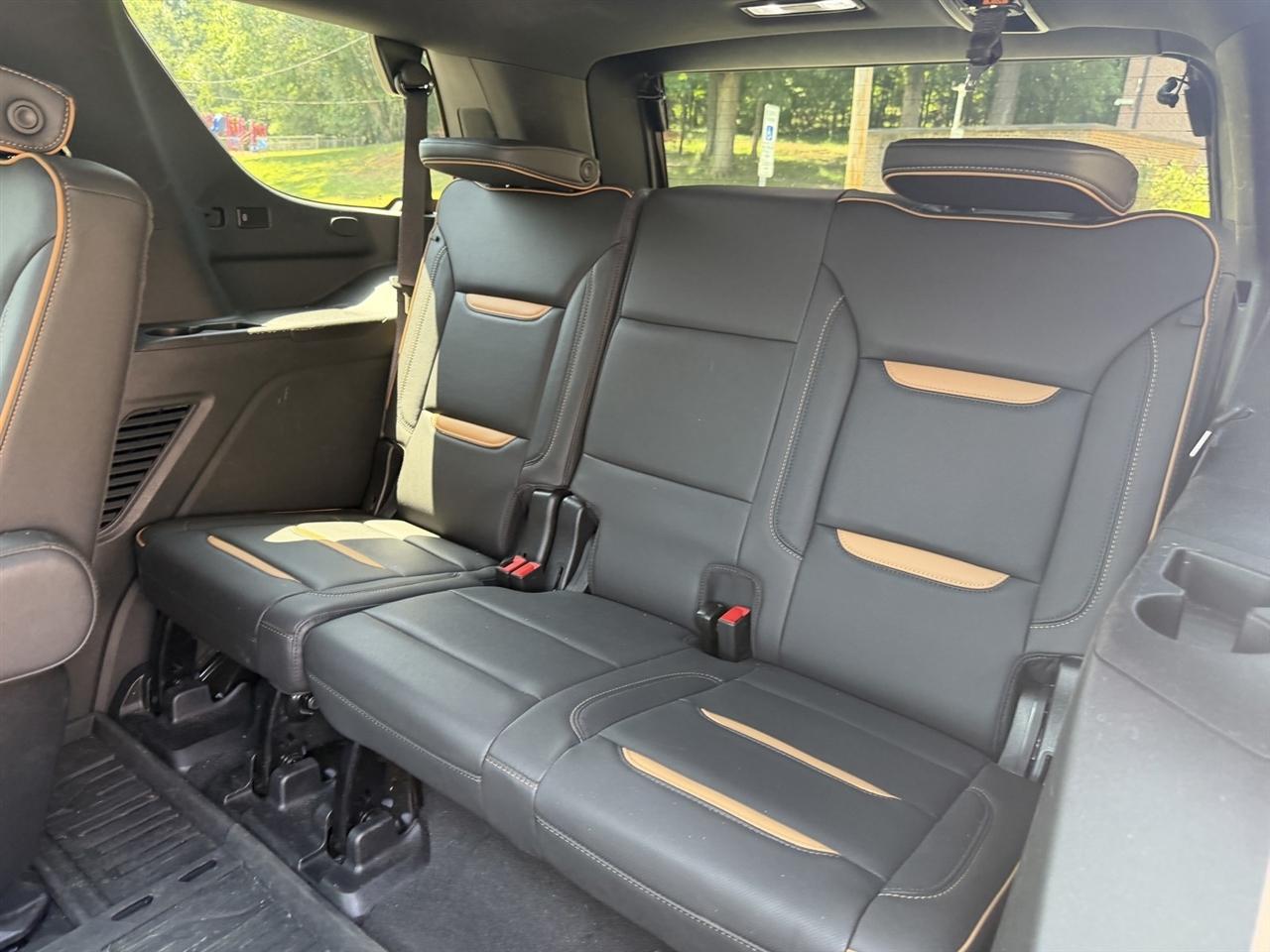GMC Yukon AT4 4WD 2024